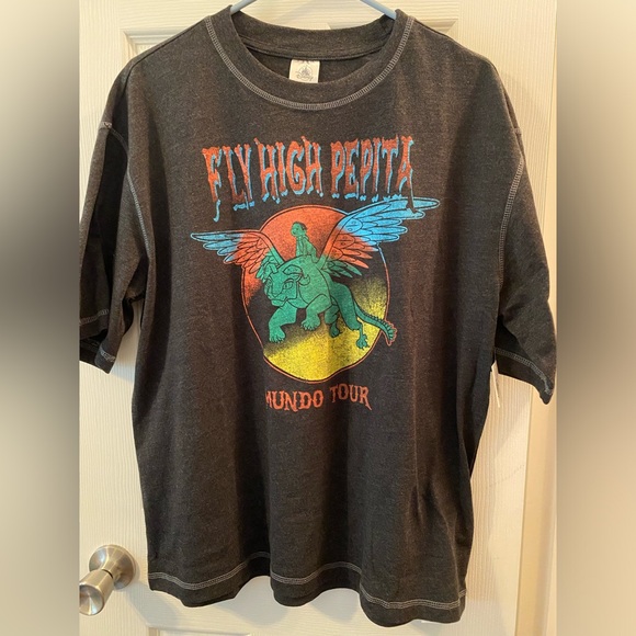 Disney Pixar Coco Fly High Pepita Oversized Tee NWT Medium - Picture 7 of 7